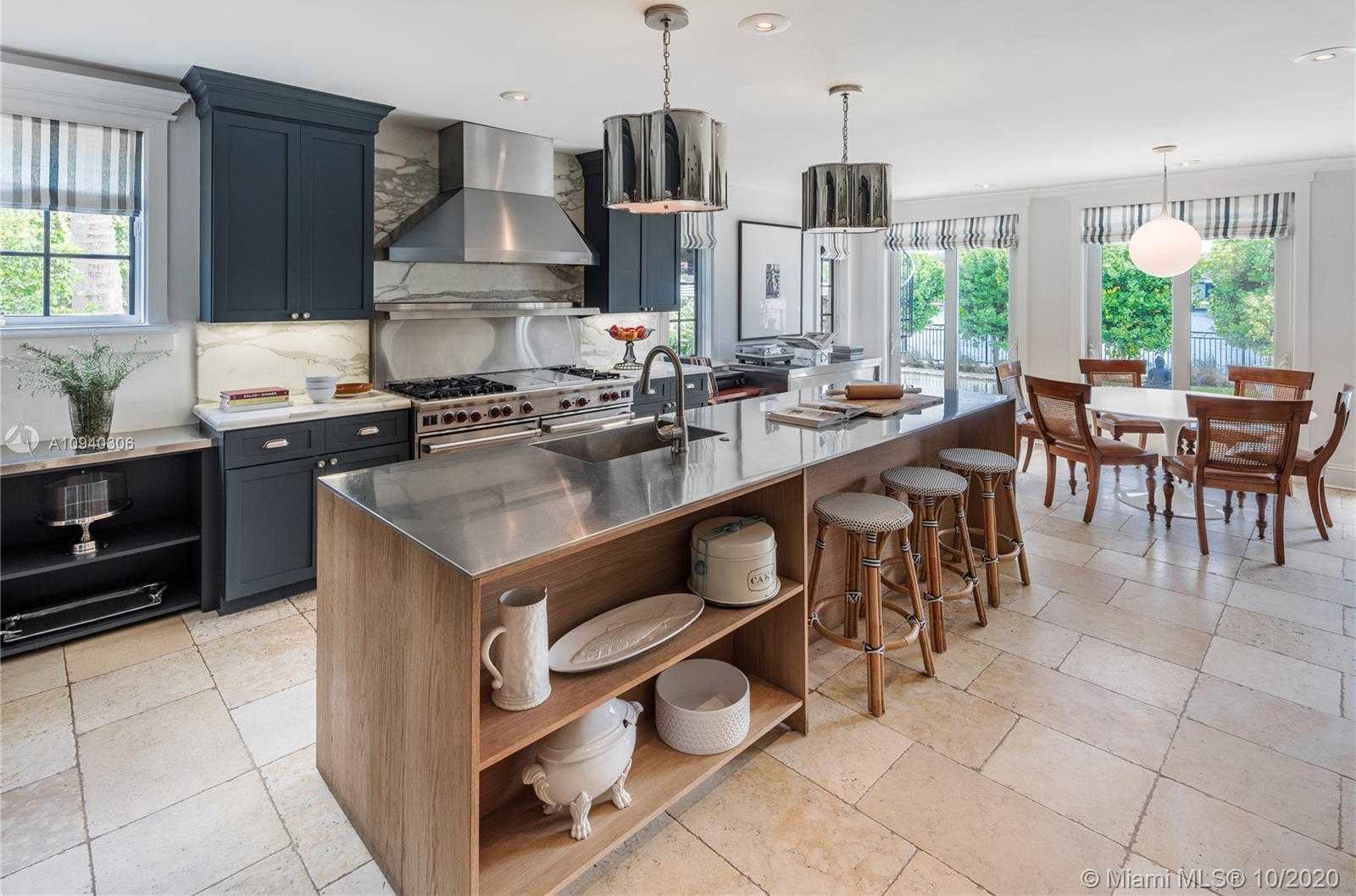 Small Image of 2569 LAKE AVE, Miami Beach Number 9