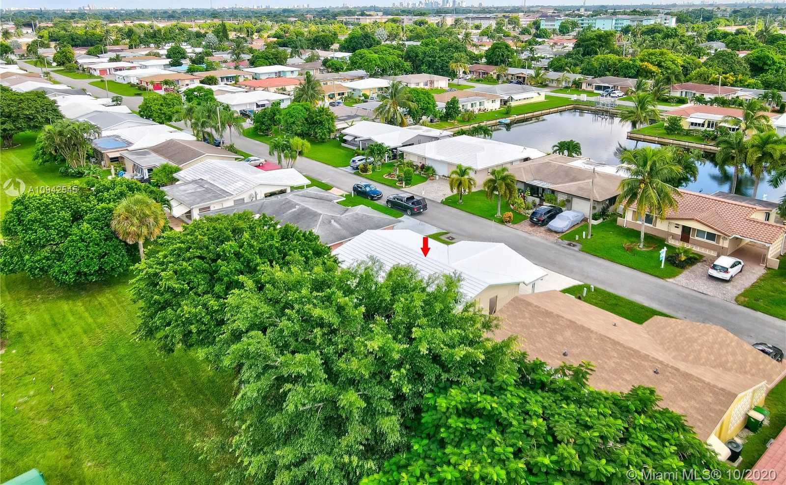 Small Image of 4509 NORTH WEST 45TH ST, Tamarac Number 32