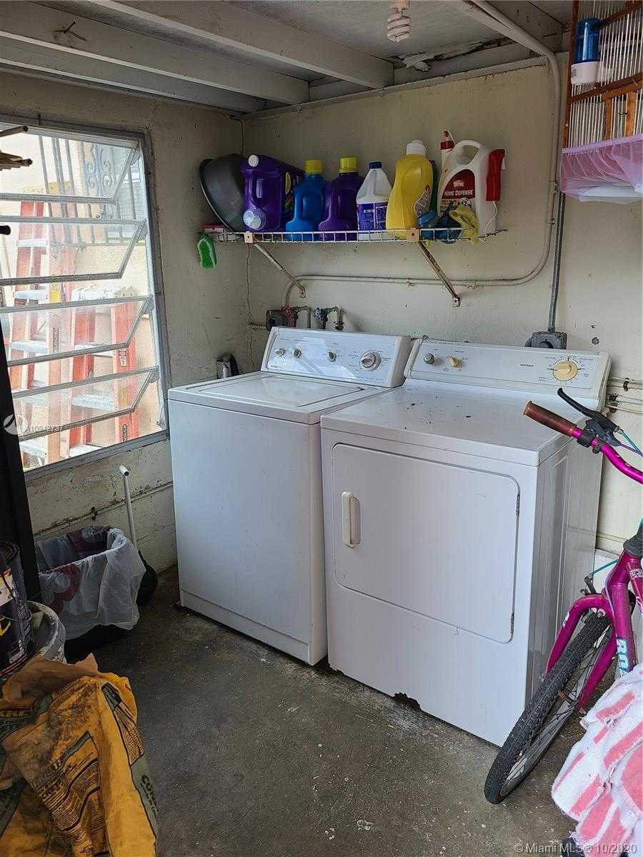 Small Image of 5961 SOUTH WEST 7TH ST, Miami Number 8