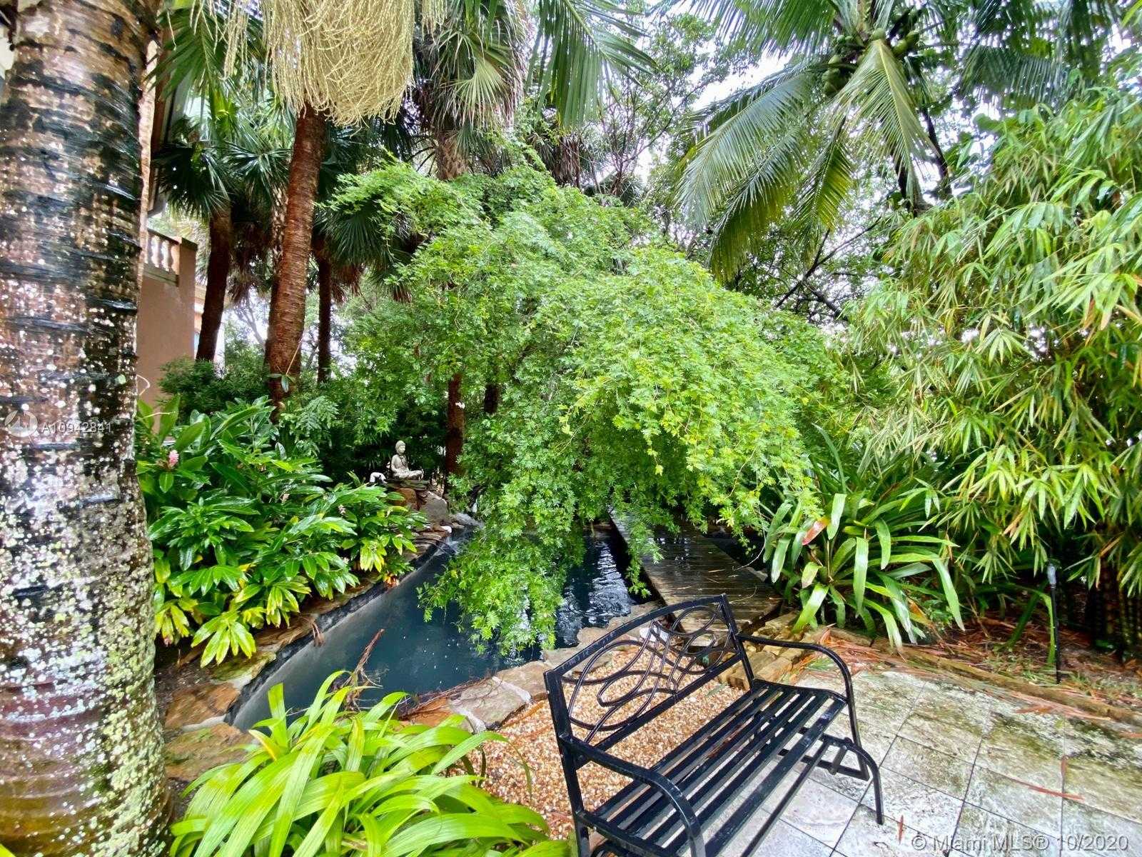 Small Image of 198 ISLA DORADA BLVD, Coral Gables Number 23