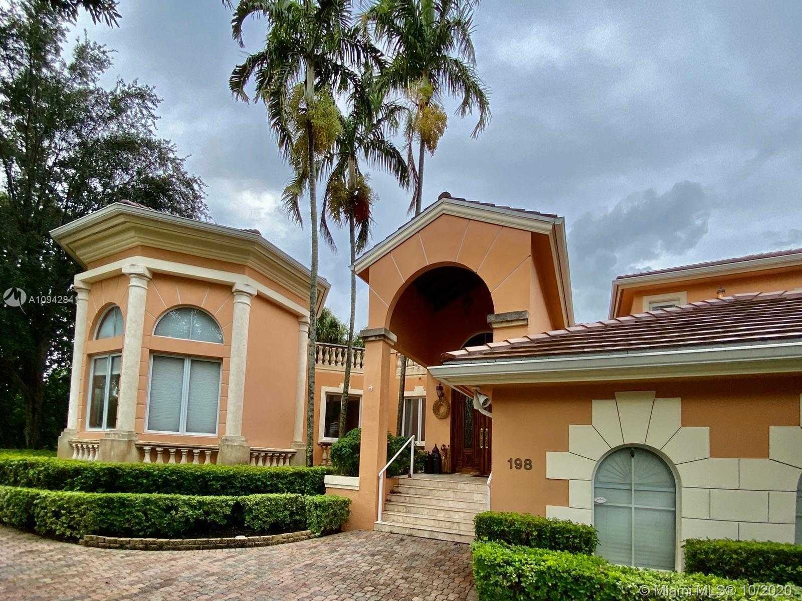 Small Image of 198 ISLA DORADA BLVD, Coral Gables Number 3