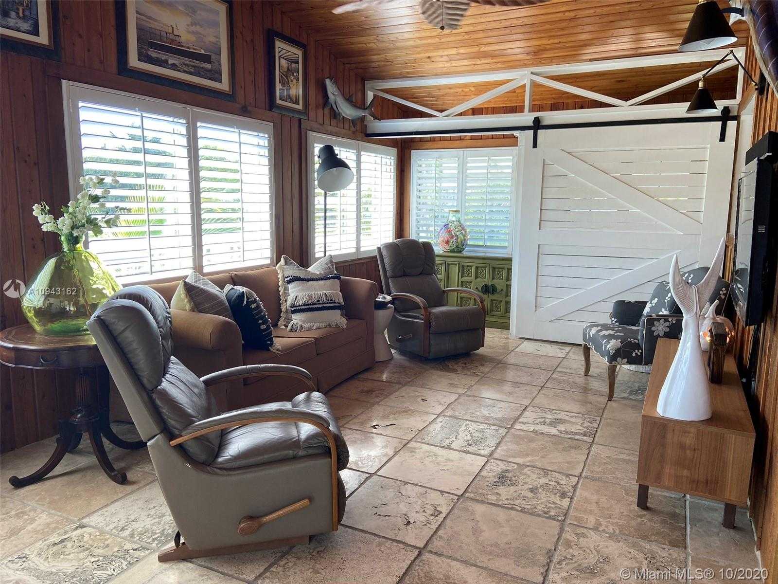 Small Image of 450 BOWIE LN, Key Largo Number 13