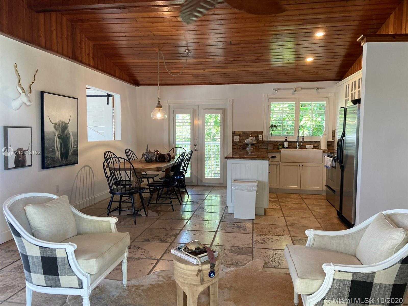 Small Image of 450 BOWIE LN, Key Largo Number 20
