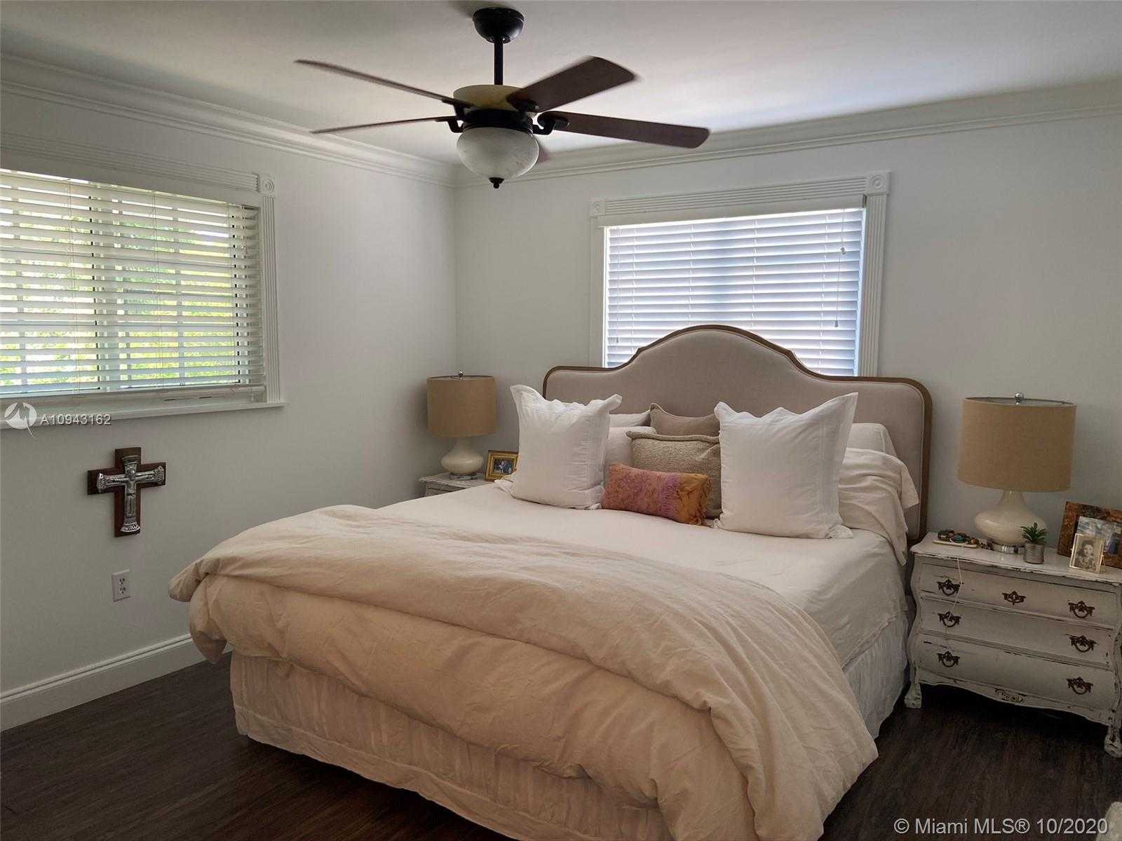 Small Image of 450 BOWIE LN, Key Largo Number 26