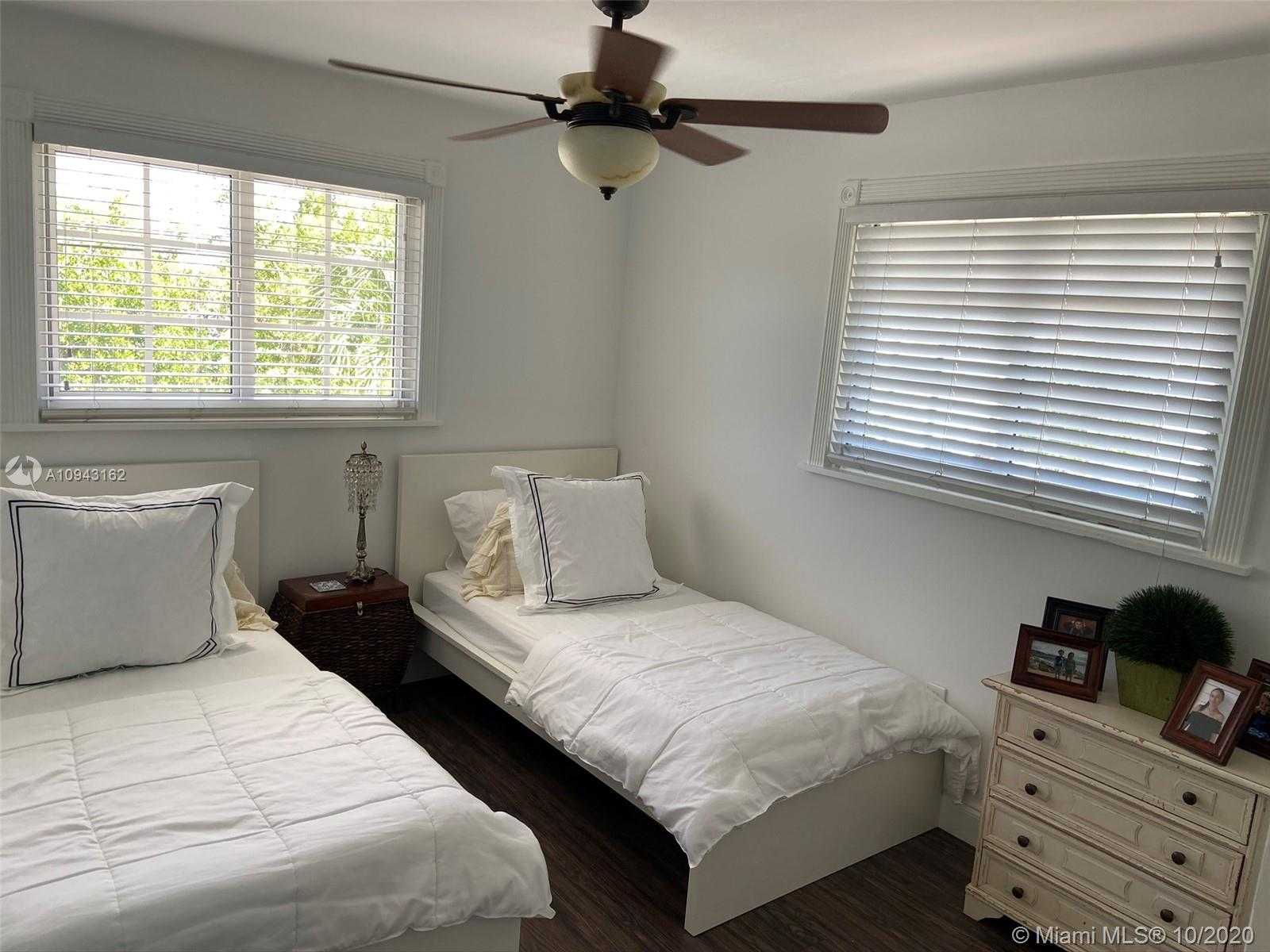 Small Image of 450 BOWIE LN, Key Largo Number 32