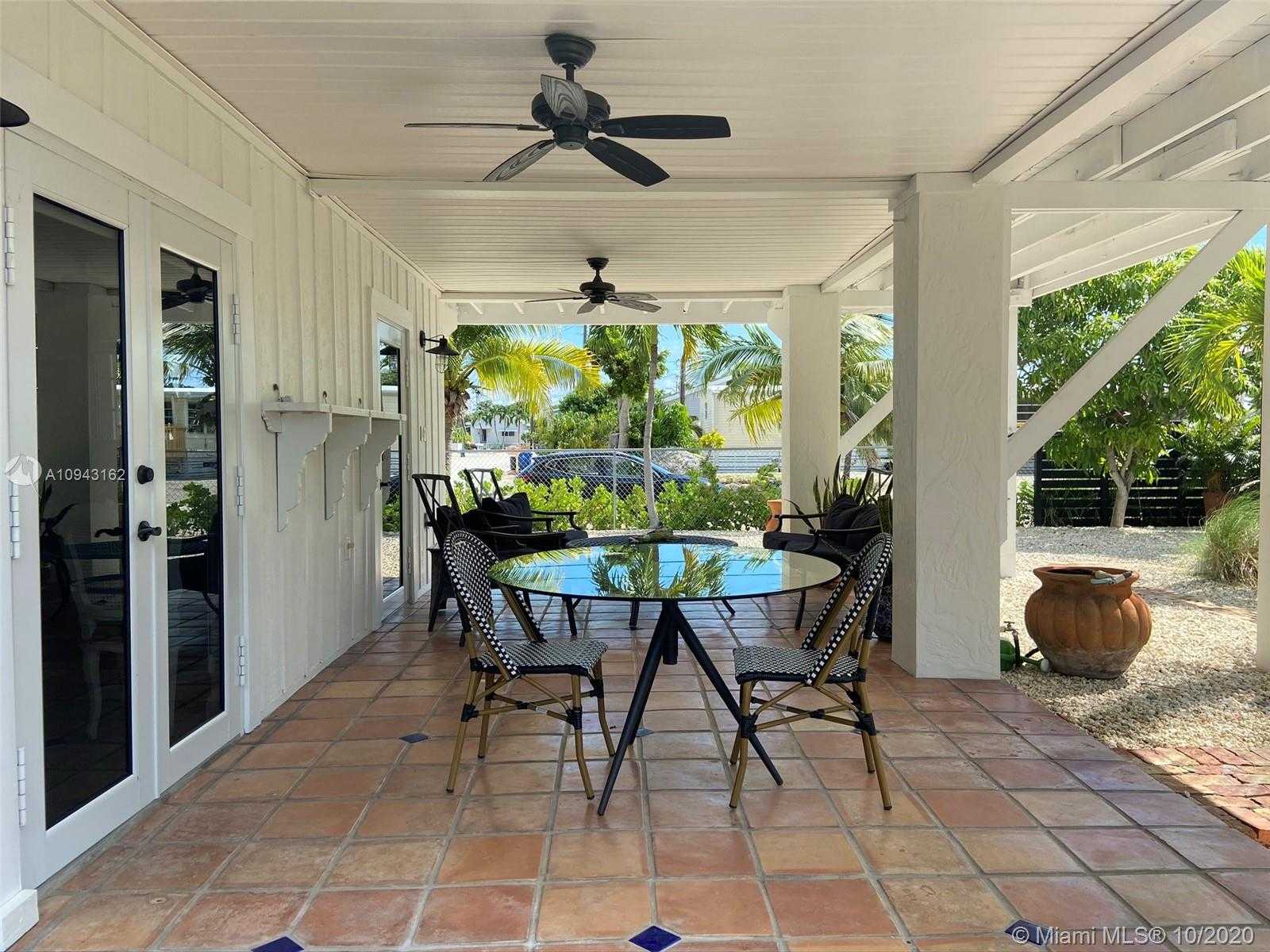Small Image of 450 BOWIE LN, Key Largo Number 45