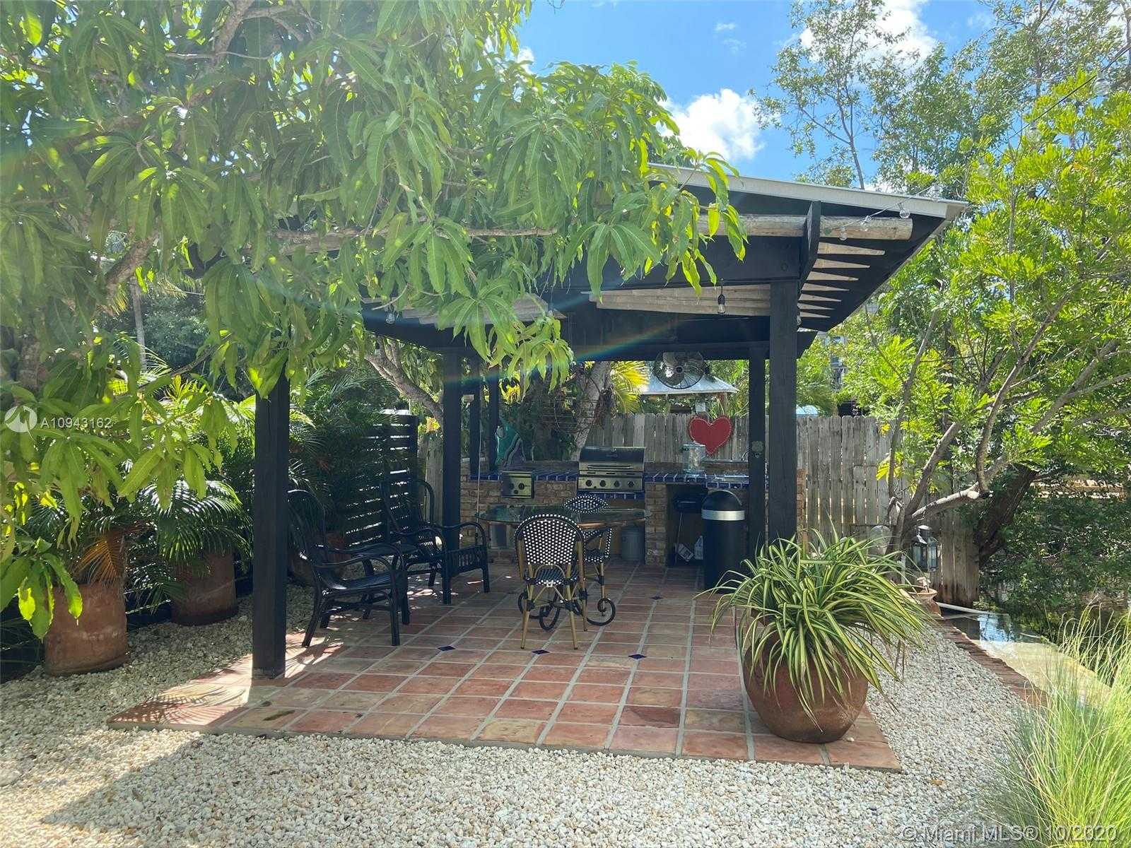 Small Image of 450 BOWIE LN, Key Largo Number 57
