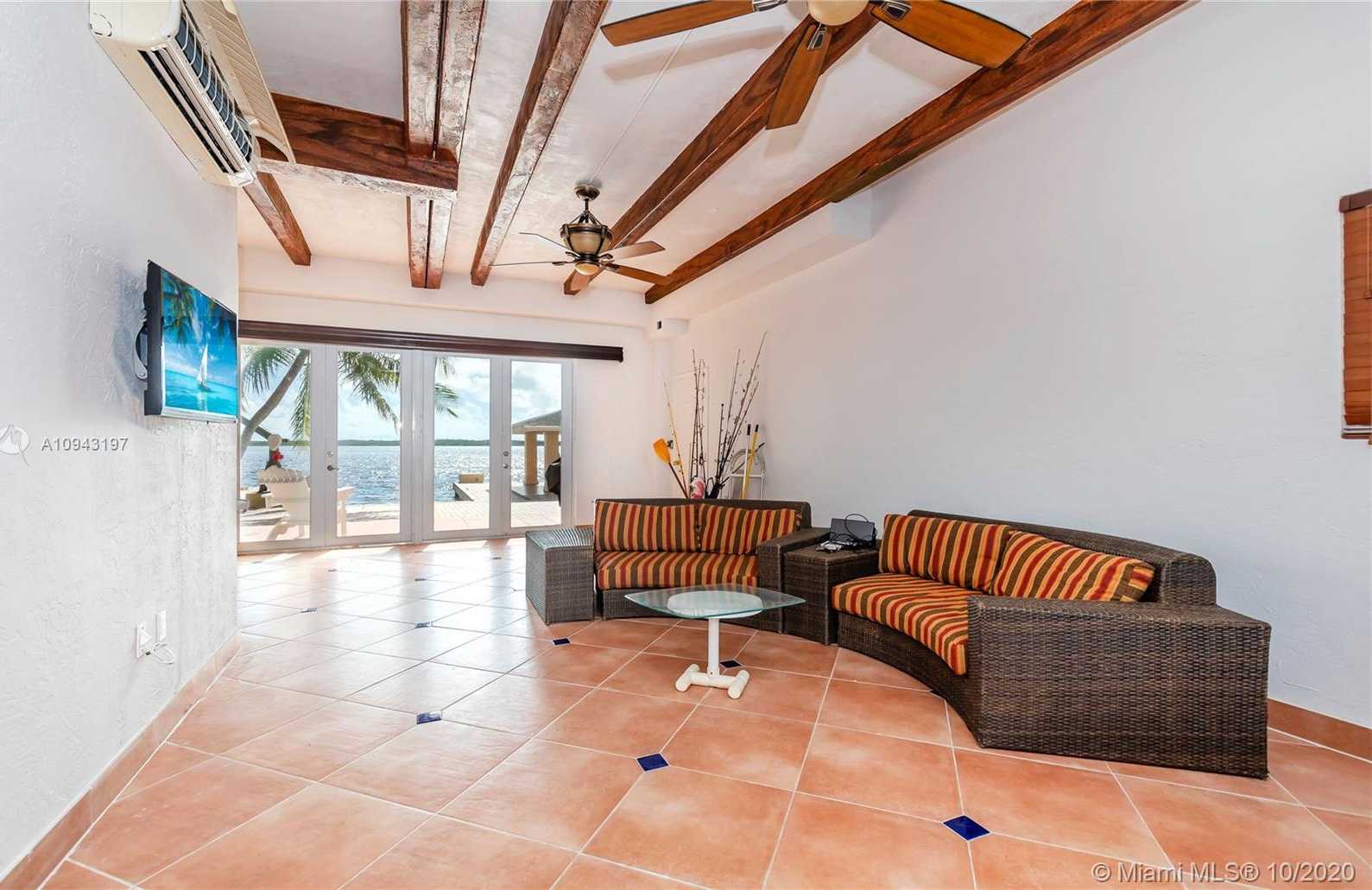 Small Image of 632 ISLAND DR, Key Largo Number 10