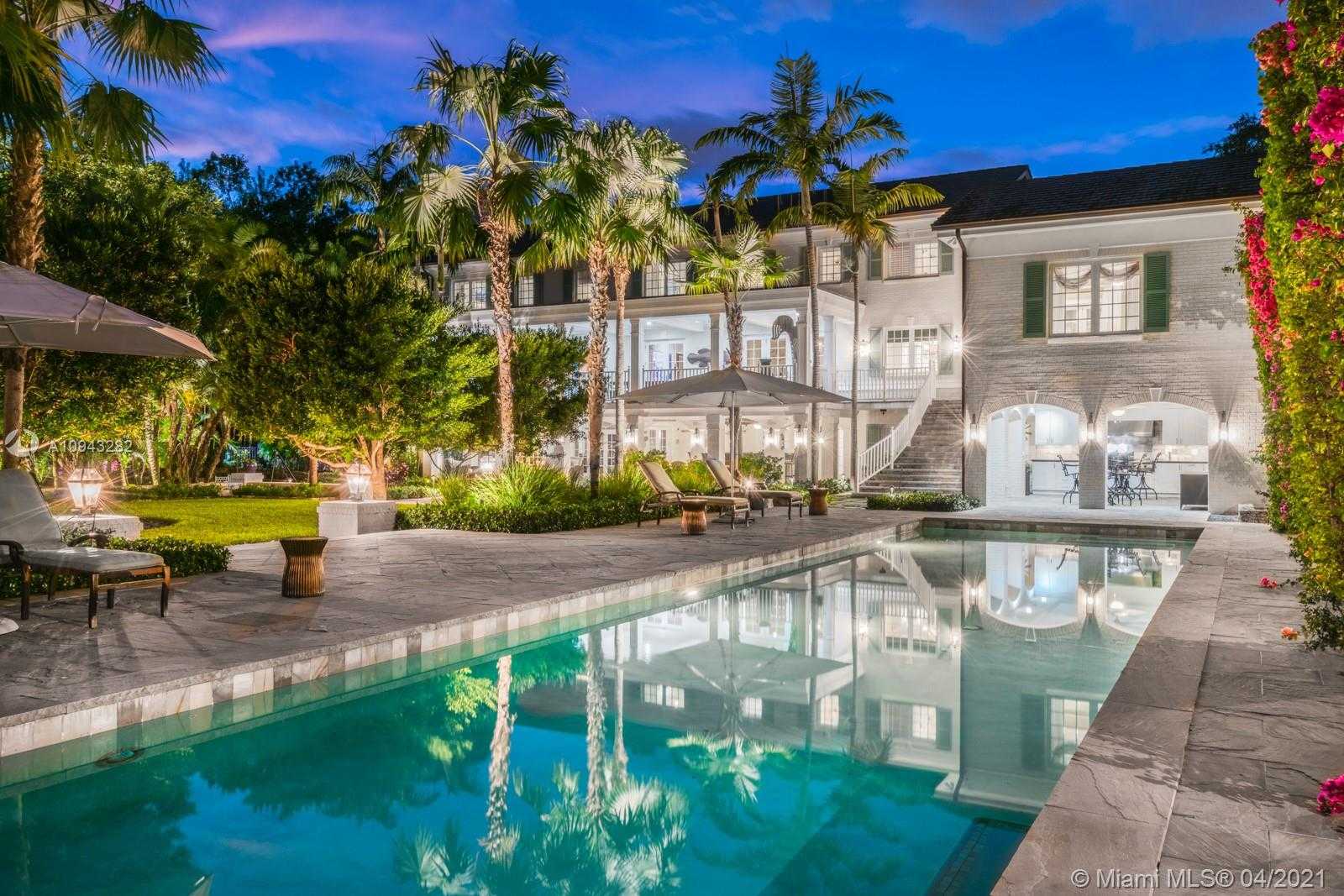 Small Image of 8585 OLD CUTLER RD, Coral Gables Number 22