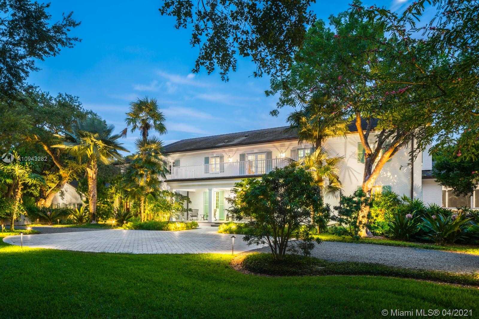 Small Image of 8585 OLD CUTLER RD, Coral Gables Number 3