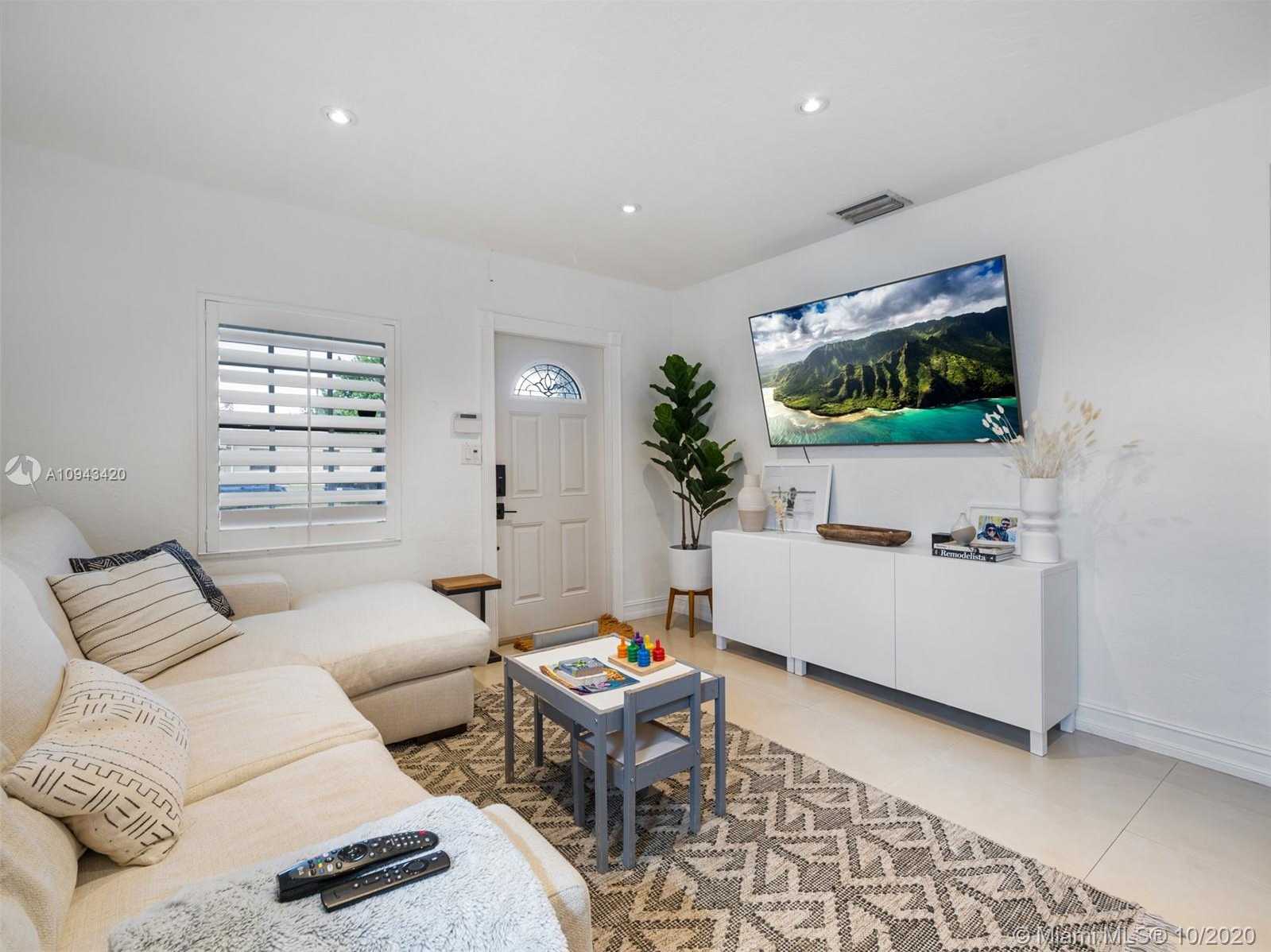 Small Image of 7530 SOUTH WEST 32ND ST, Miami Number 3