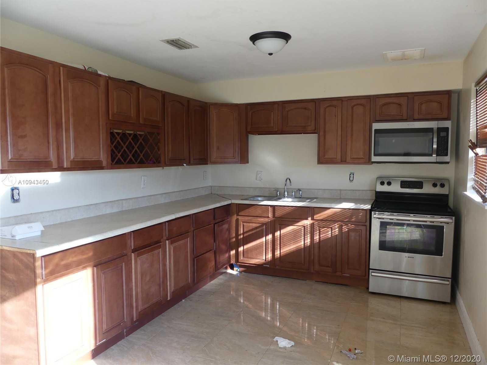 Small Image of 4281 NORTH EAST 13TH AVE, Pompano Beach Number 6
