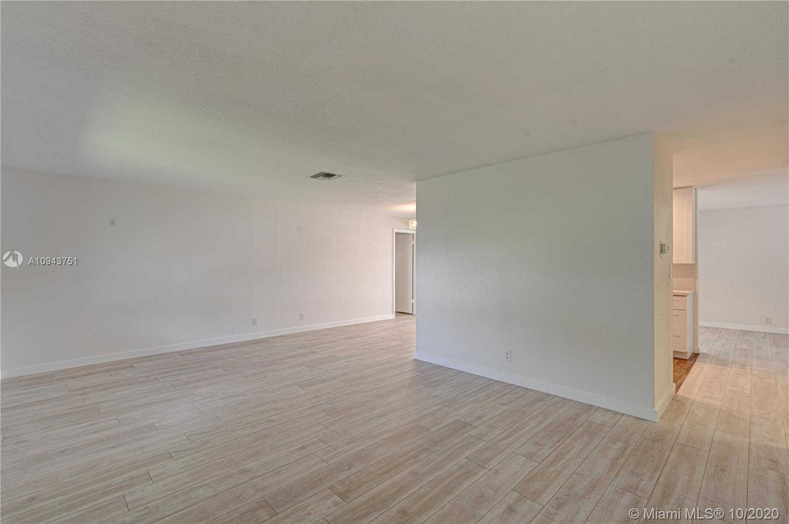 Small Image of 8508 NORTH WEST 14TH ST, Plantation Number 6