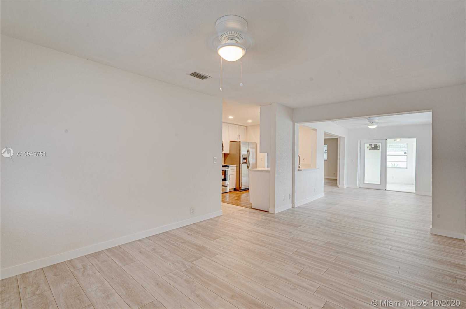 Small Image of 8508 NORTH WEST 14TH ST, Plantation Number 8