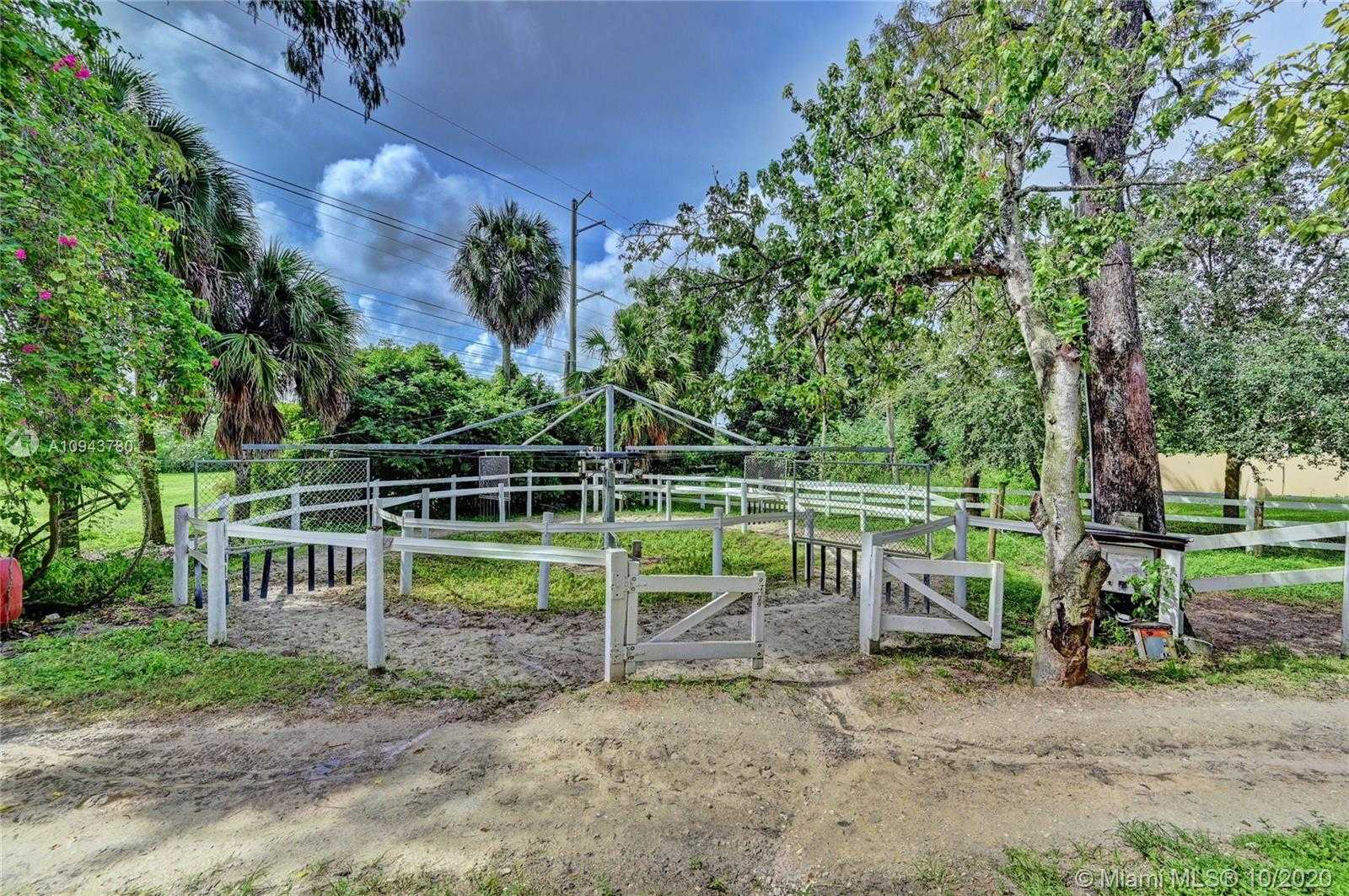 Small Image of 3920 NORTH WEST 43RD ST, Coconut Creek Number 70