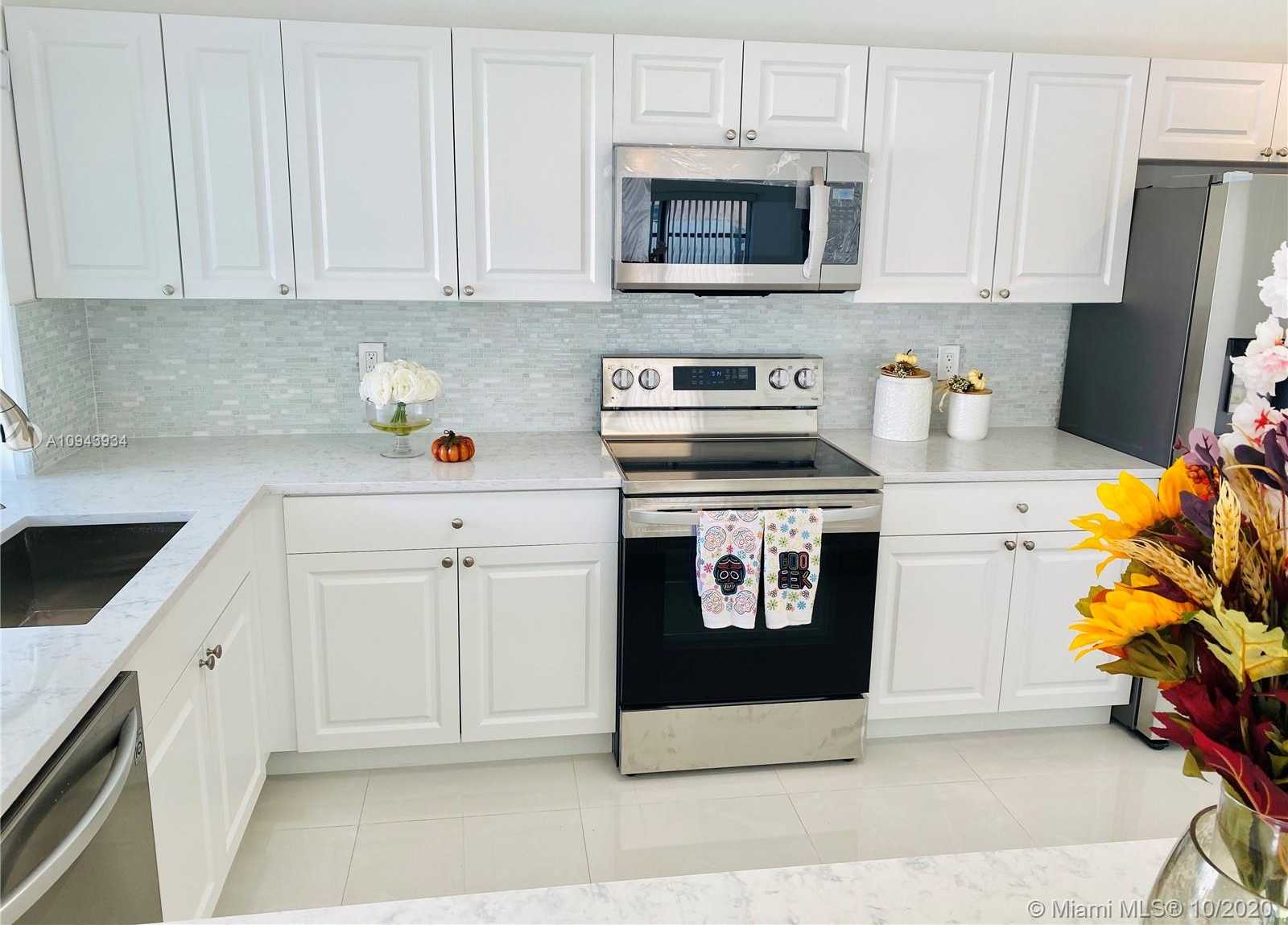 Small Image of 7421 NORTH WEST 38TH CT, Lauderhill Number 11