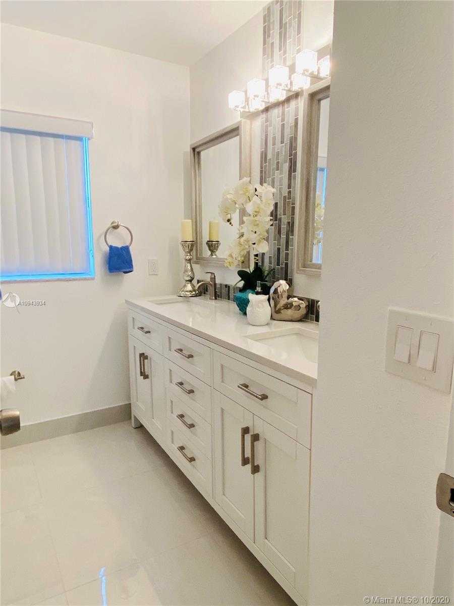 Small Image of 7421 NORTH WEST 38TH CT, Lauderhill Number 26