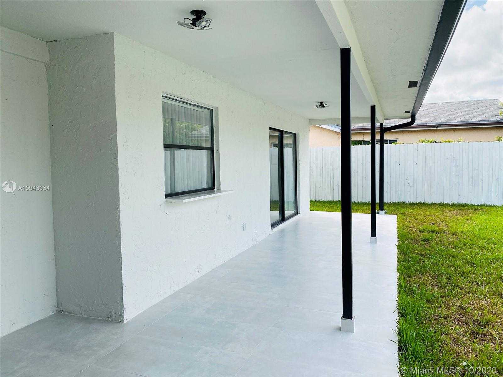 Small Image of 7421 NORTH WEST 38TH CT, Lauderhill Number 31