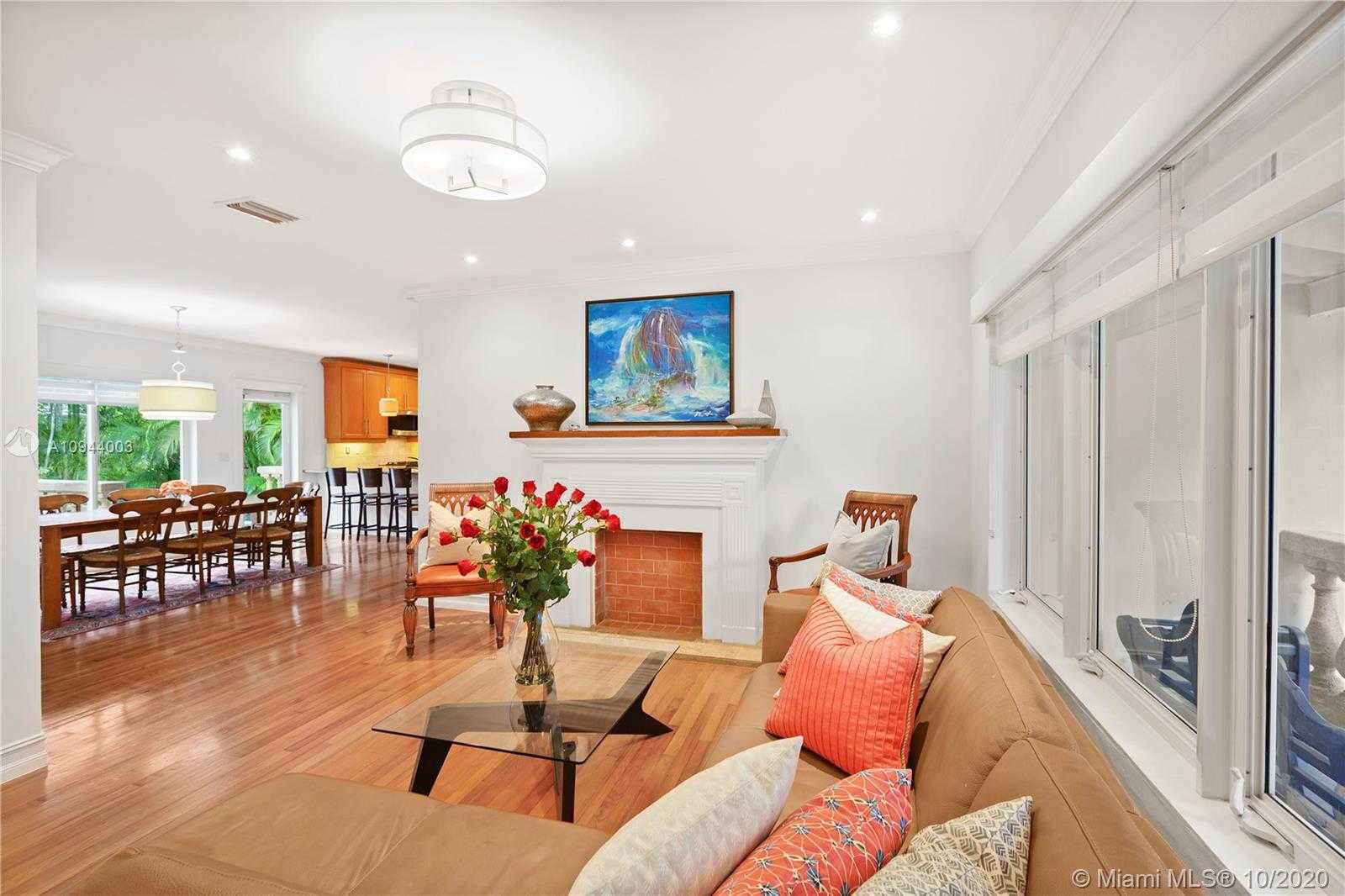 Small Image of 1526 DORADO AVE, Coral Gables Number 12