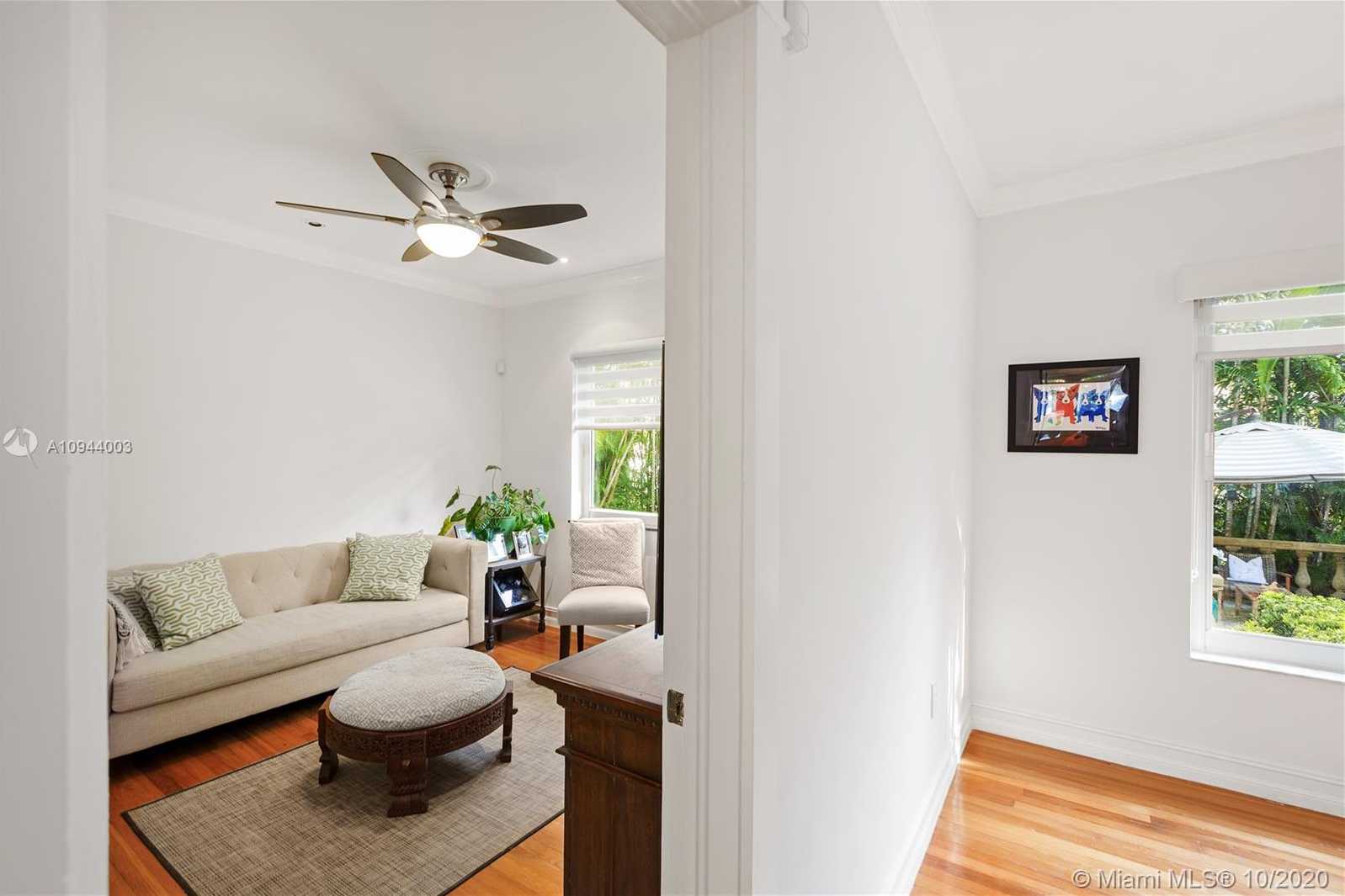 Small Image of 1526 DORADO AVE, Coral Gables Number 20