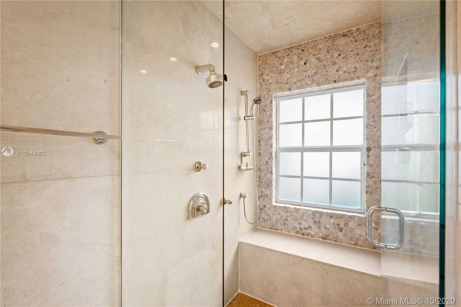 Small Image of 1526 DORADO AVE, Coral Gables Number 33