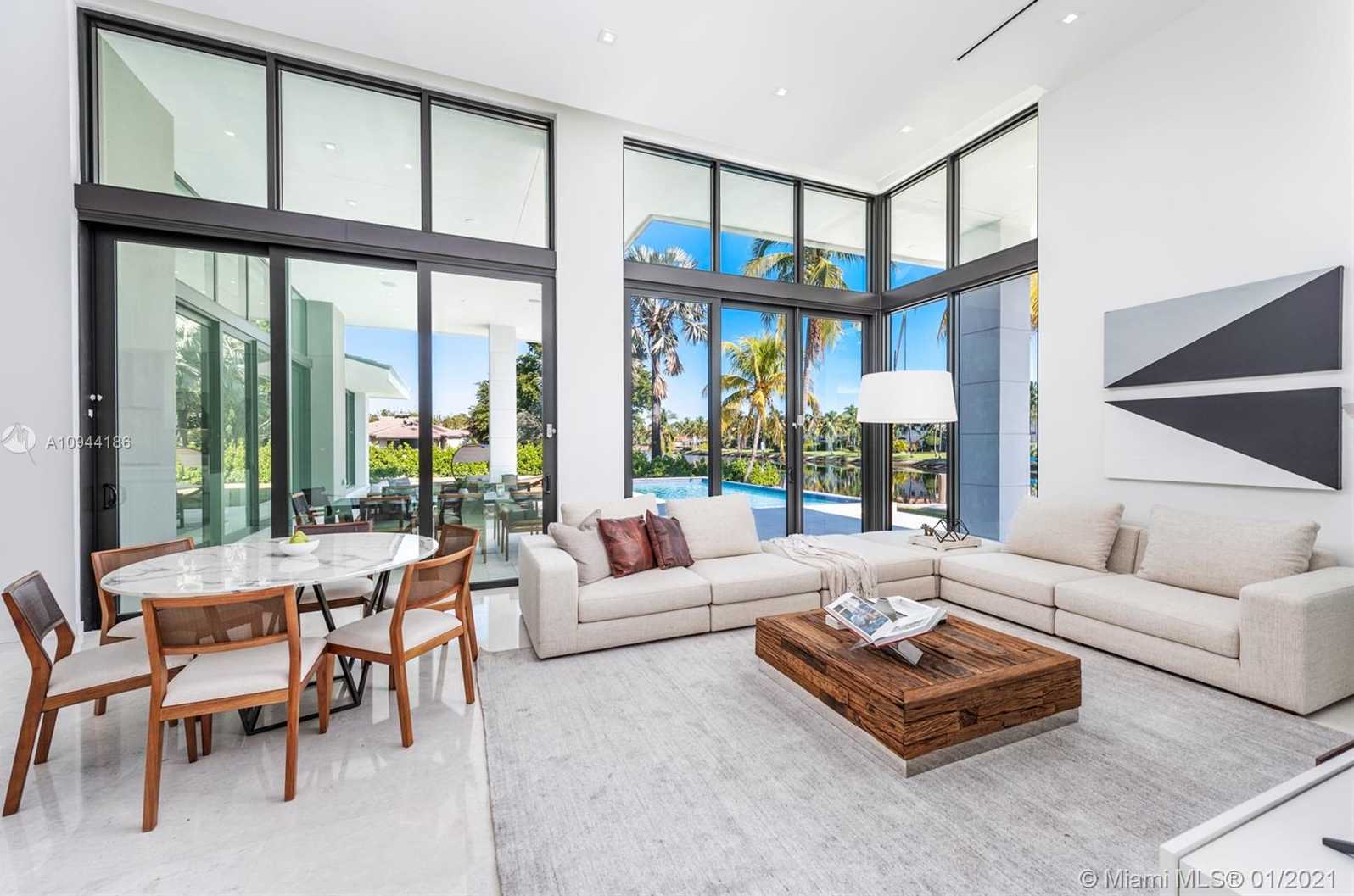 Small Image of 1651 DIPLOMAT PKWY, Hallandale Beach Number 15