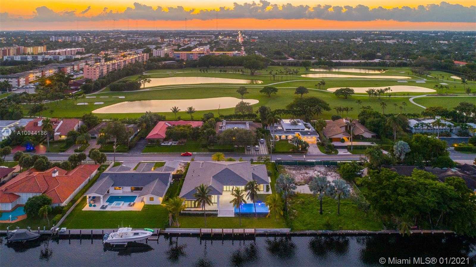 Small Image of 1651 DIPLOMAT PKWY, Hallandale Beach Number 33