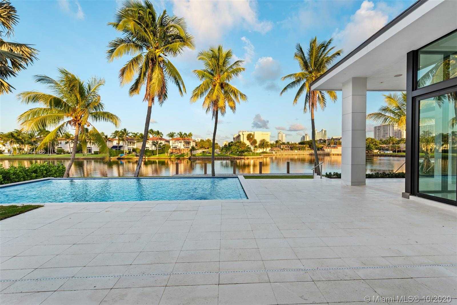 Small Image of 1651 DIPLOMAT PKWY, Hallandale Beach Number 42