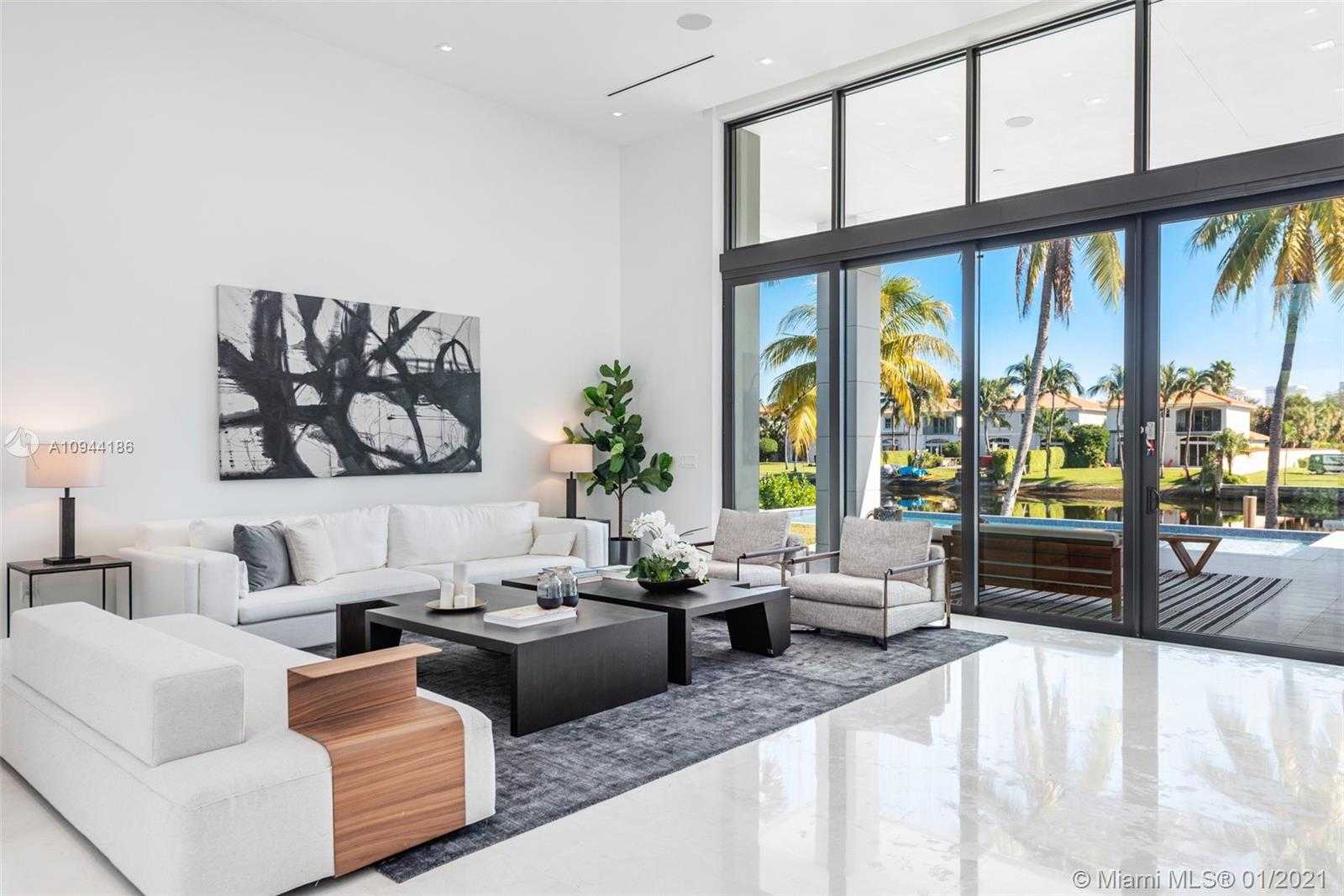 Small Image of 1651 DIPLOMAT PKWY, Hallandale Beach Number 7