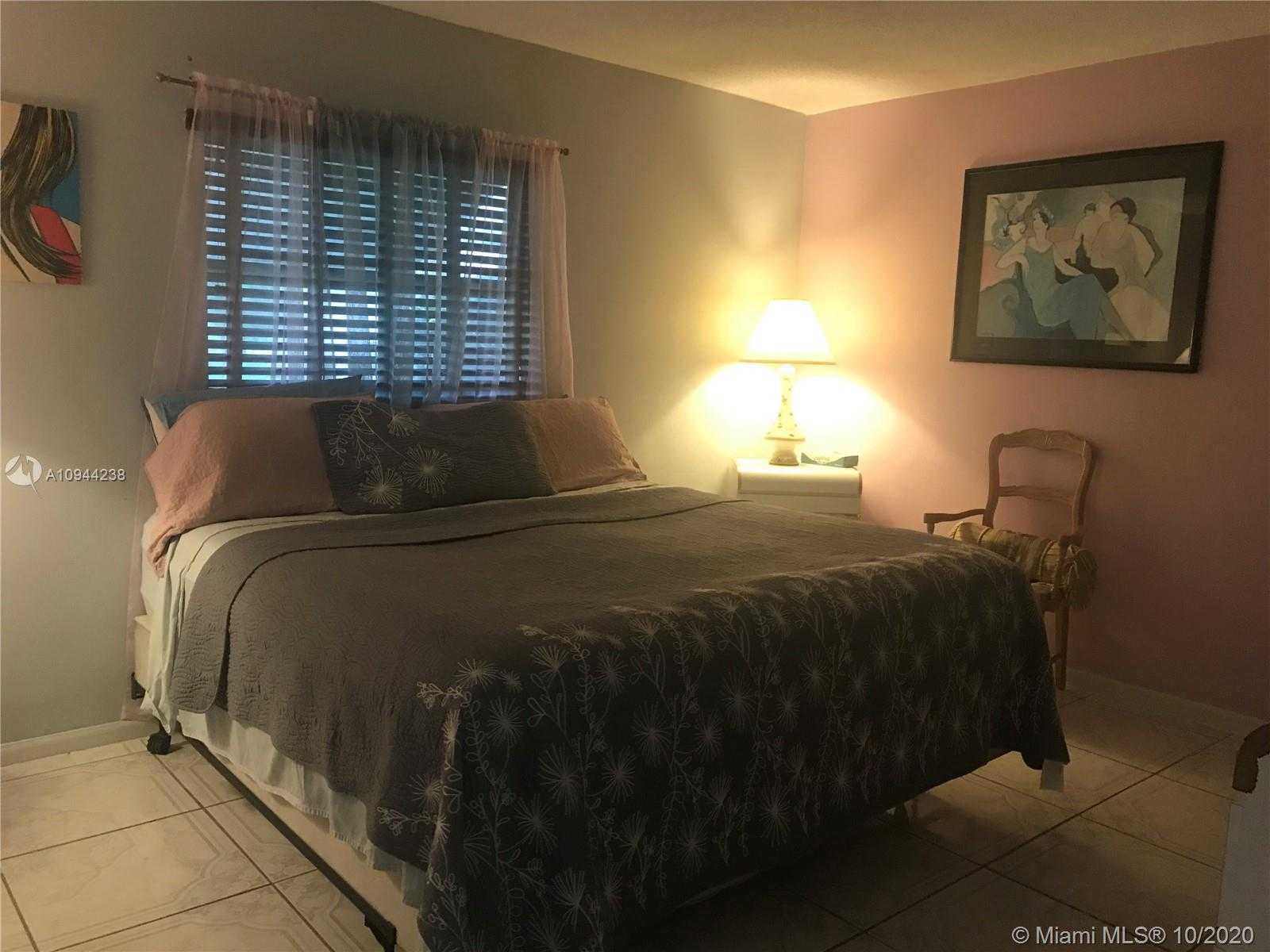 Small Image of 7418 NORTH WEST 73RD AVE, Tamarac Number 15