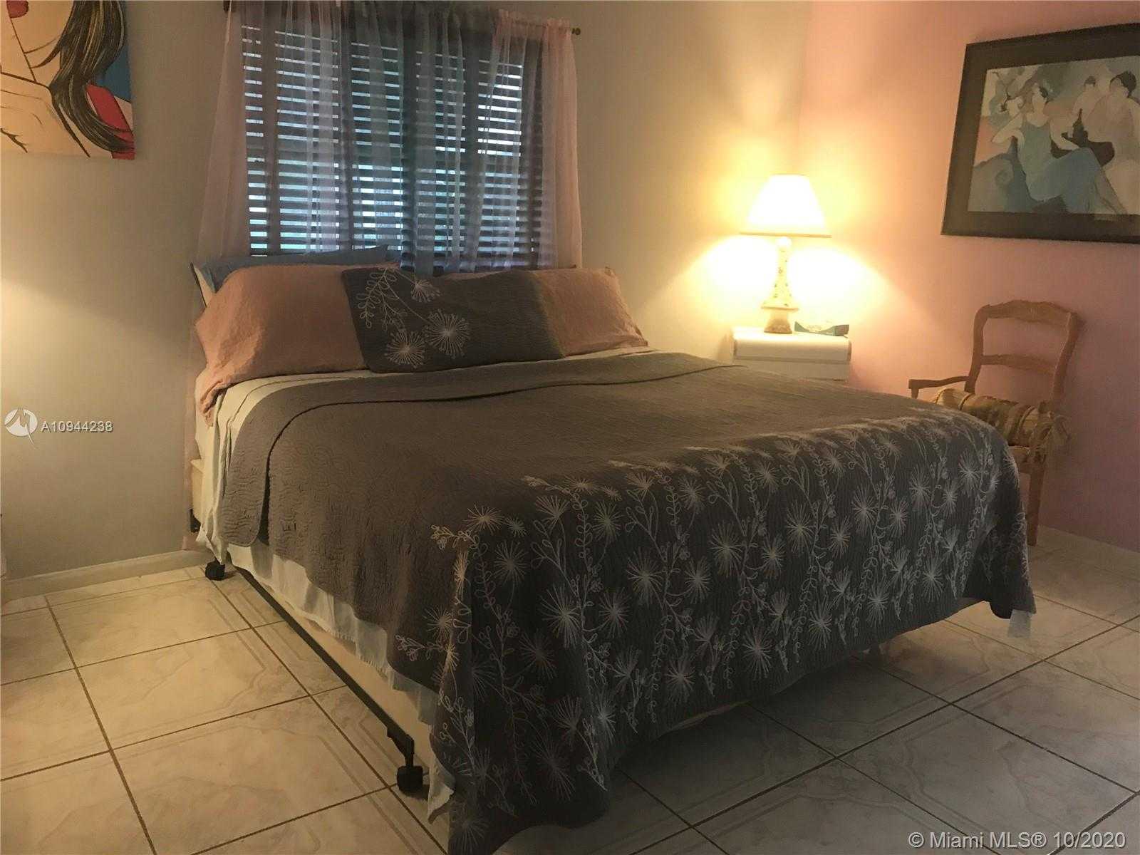 Small Image of 7418 NORTH WEST 73RD AVE, Tamarac Number 16