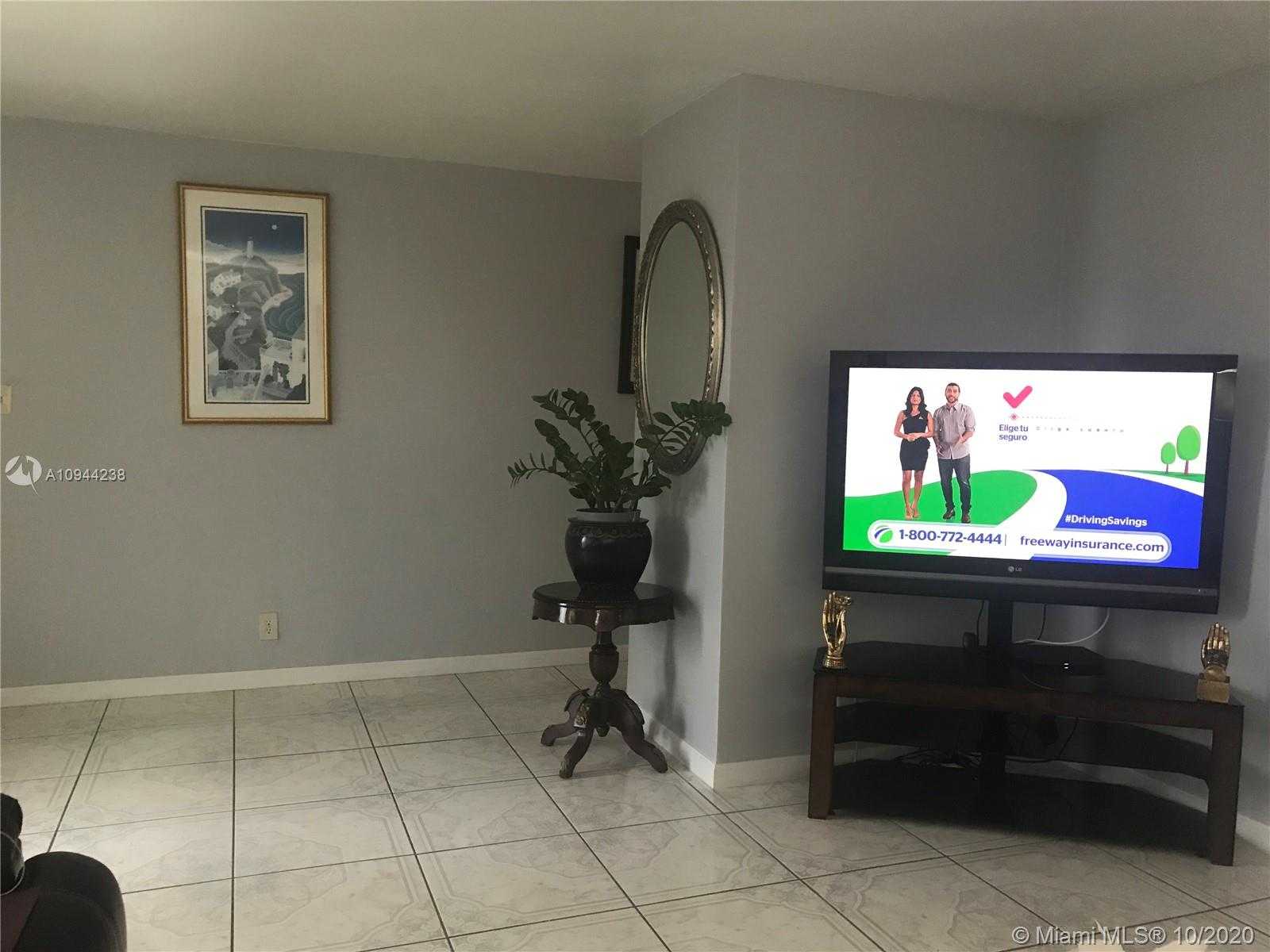 Small Image of 7418 NORTH WEST 73RD AVE, Tamarac Number 9
