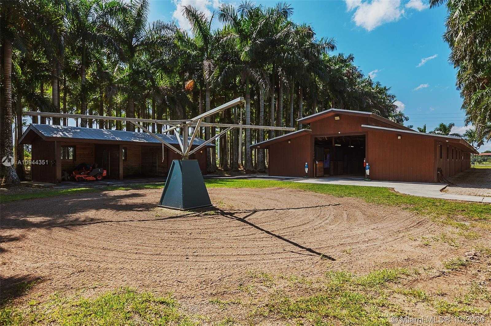 Small Image of 19695 SOUTH WEST 184 STREET, Miami Number 20