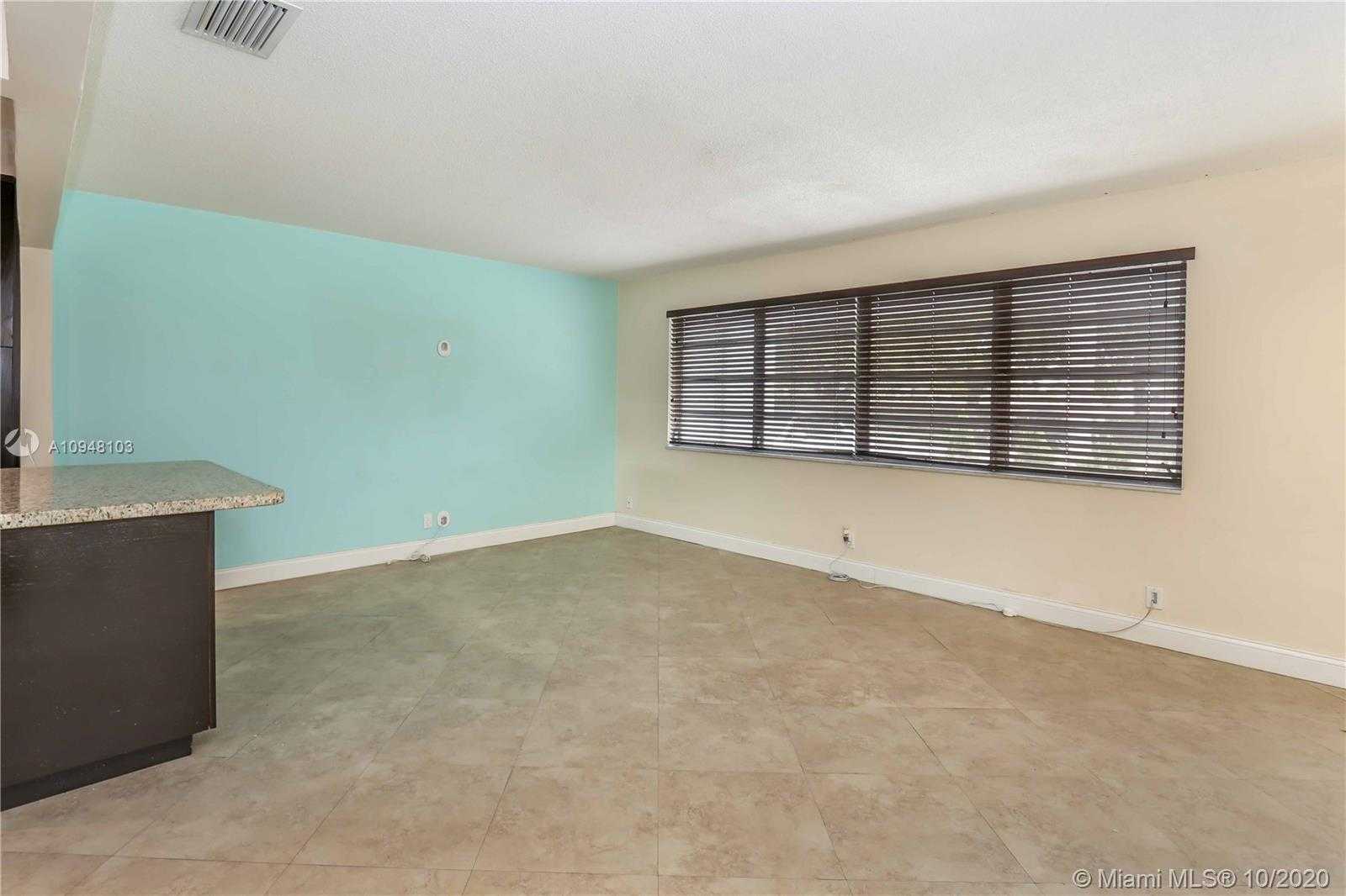 Small Image of 4524 HARRISON ST, Hollywood Number 20