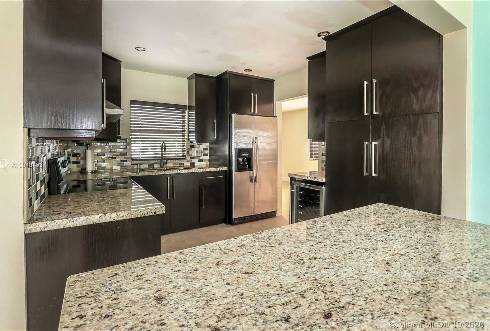 Small Image of 4524 HARRISON ST, Hollywood Number 5
