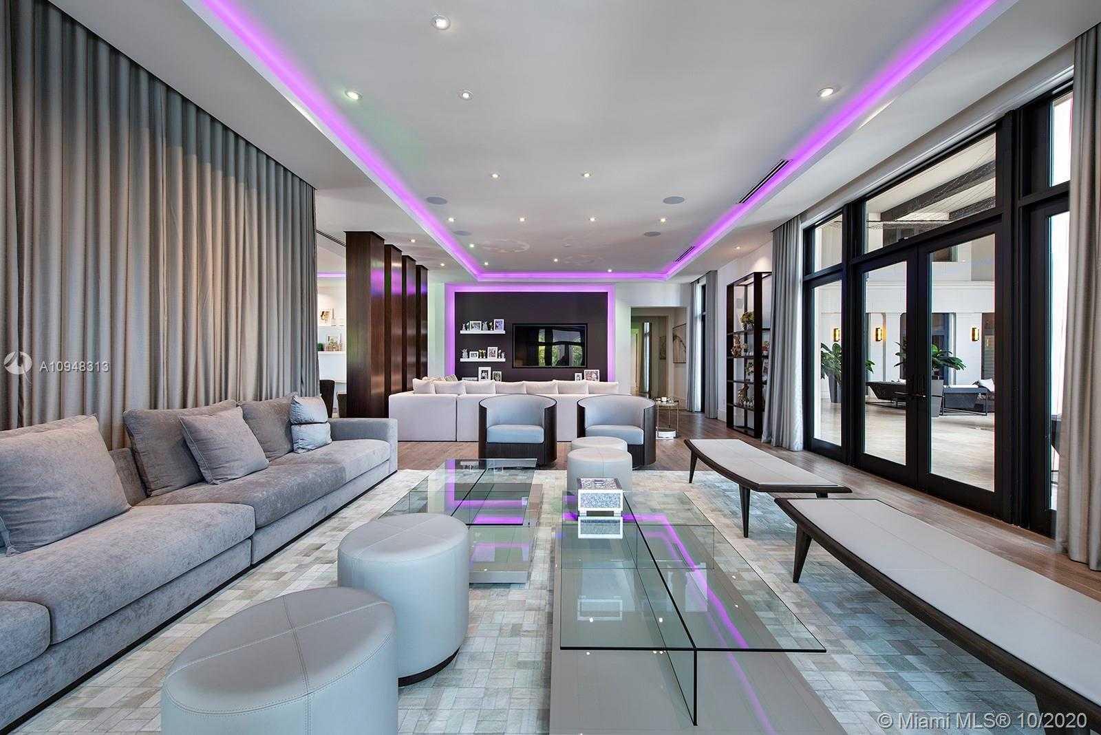 Small Image of 4 TAHITI BEACH ISLAND RD, Coral Gables Number 13