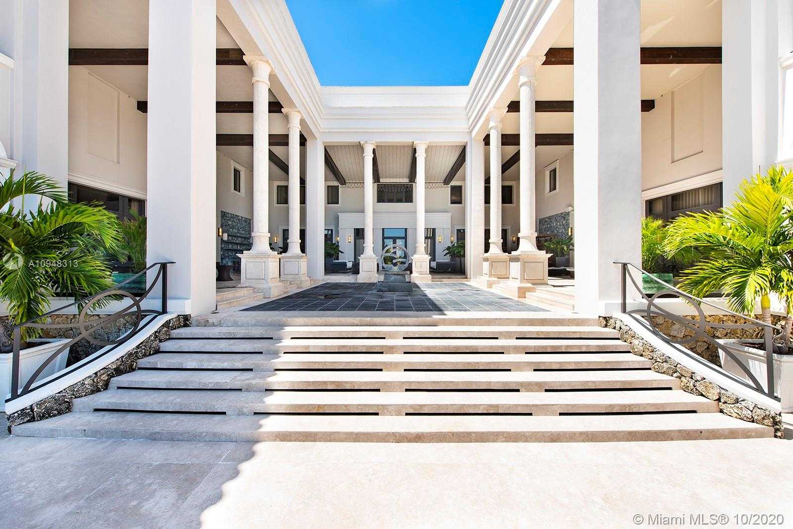 Small Image of 4 TAHITI BEACH ISLAND RD, Coral Gables Number 45