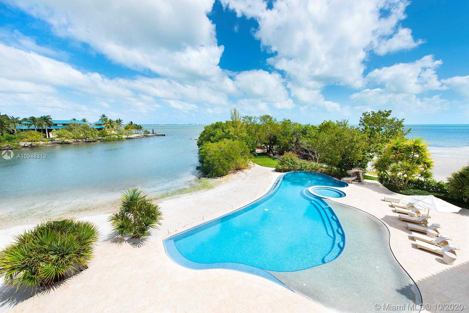 Small Image of 4 TAHITI BEACH ISLAND RD, Coral Gables Number 50
