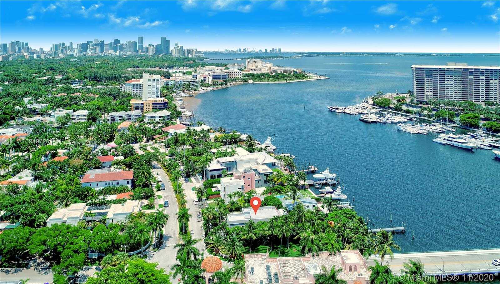 Small Image of 1828 SOUTH BAYSHORE LN, Miami Number 13