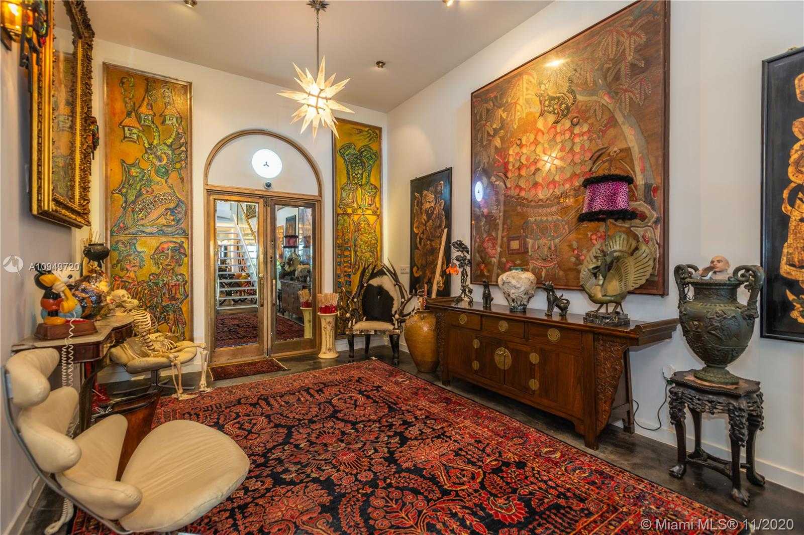 Small Image of 1828 SOUTH BAYSHORE LN, Miami Number 16