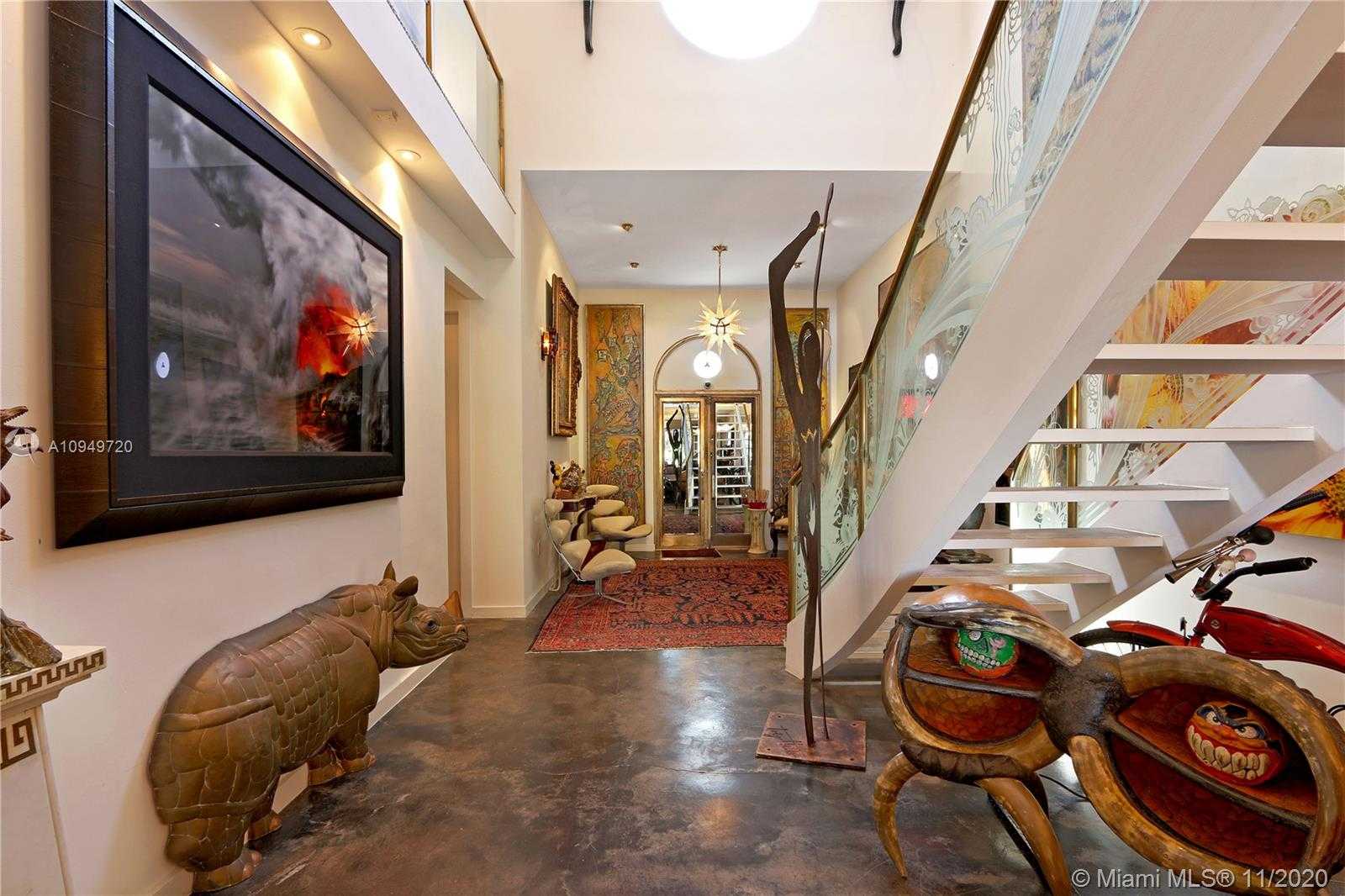 Small Image of 1828 SOUTH BAYSHORE LN, Miami Number 19
