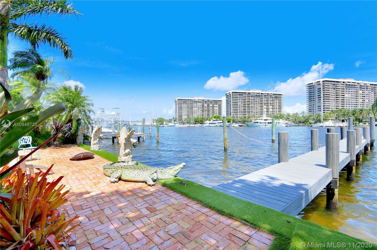 Small Image of 1828 SOUTH BAYSHORE LN, Miami Number 7