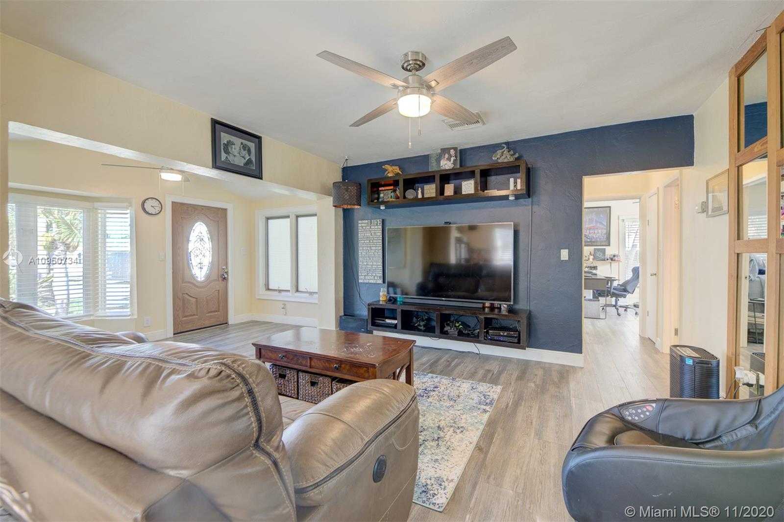 Small Image of 2534 WILSON ST, Hollywood Number 9