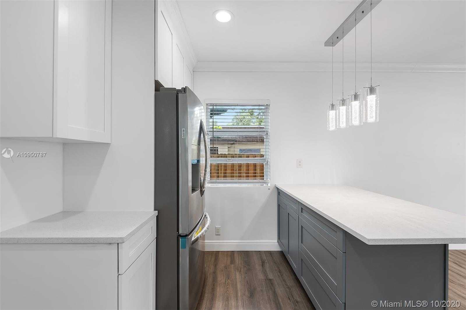 Small Image of 230 HARMON AVE, Fort Lauderdale Number 11