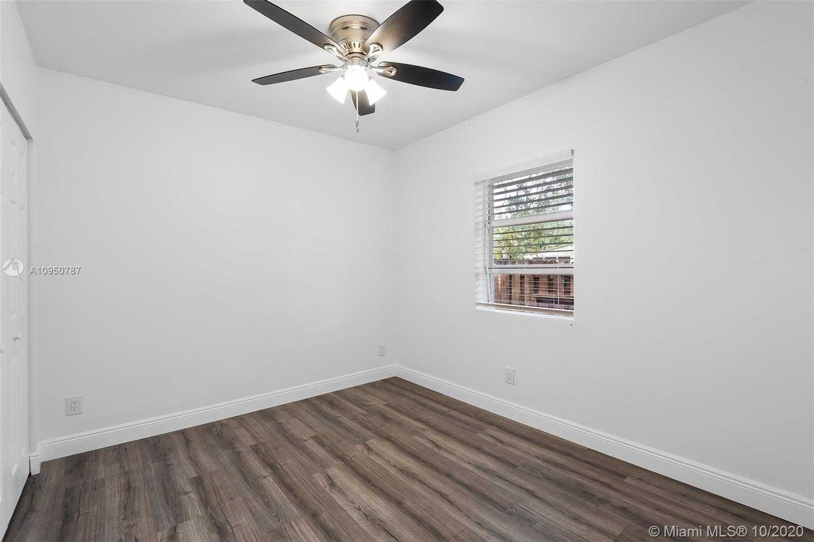 Small Image of 230 HARMON AVE, Fort Lauderdale Number 14