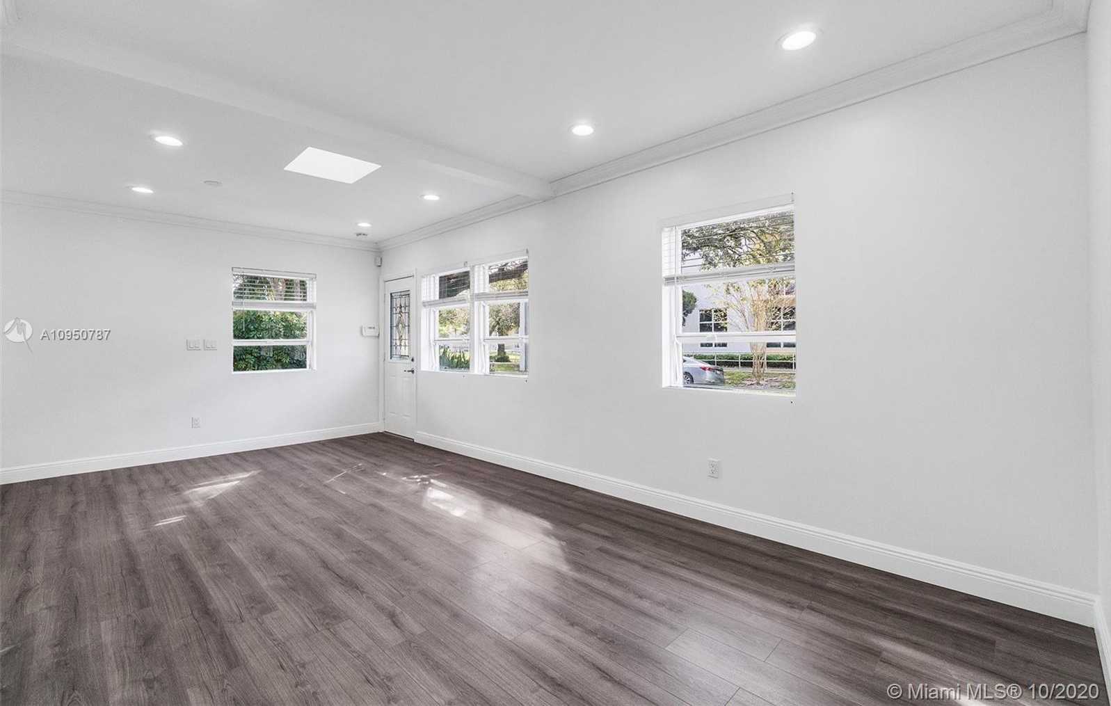 Small Image of 230 HARMON AVE, Fort Lauderdale Number 27