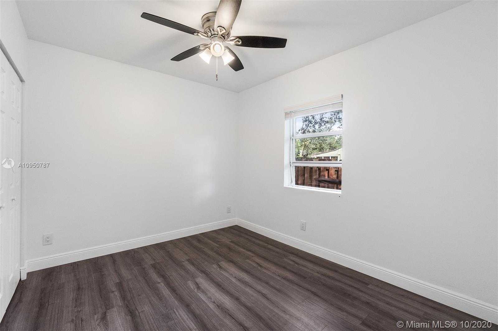 Small Image of 230 HARMON AVE, Fort Lauderdale Number 31