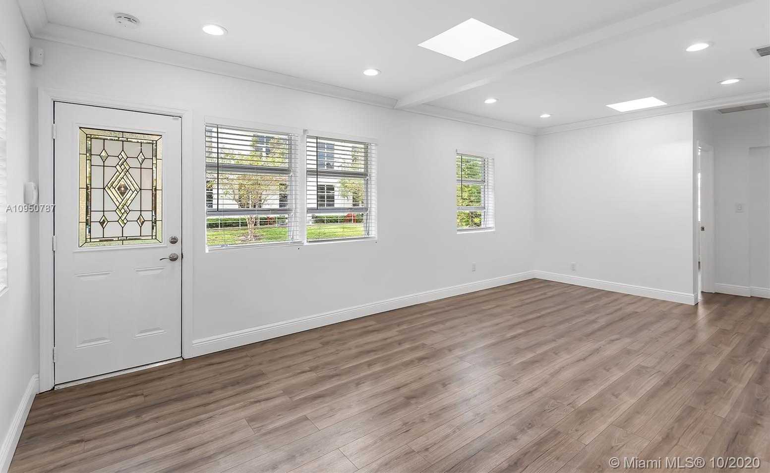 Small Image of 230 HARMON AVE, Fort Lauderdale Number 8