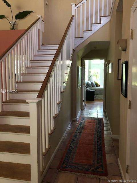 Small Image of 5651 SHIRLEY DR, Jupiter Number 4