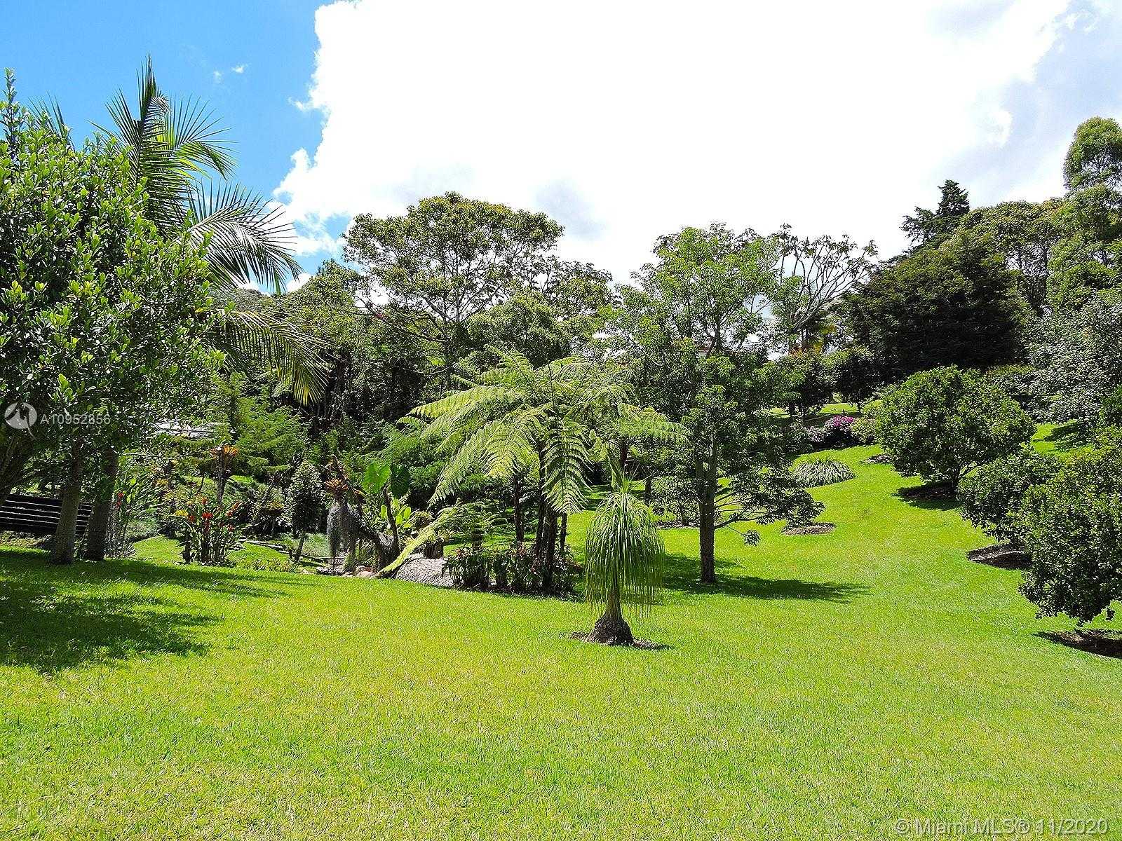 Small Image of RIONEGRO, Out of City Number 18